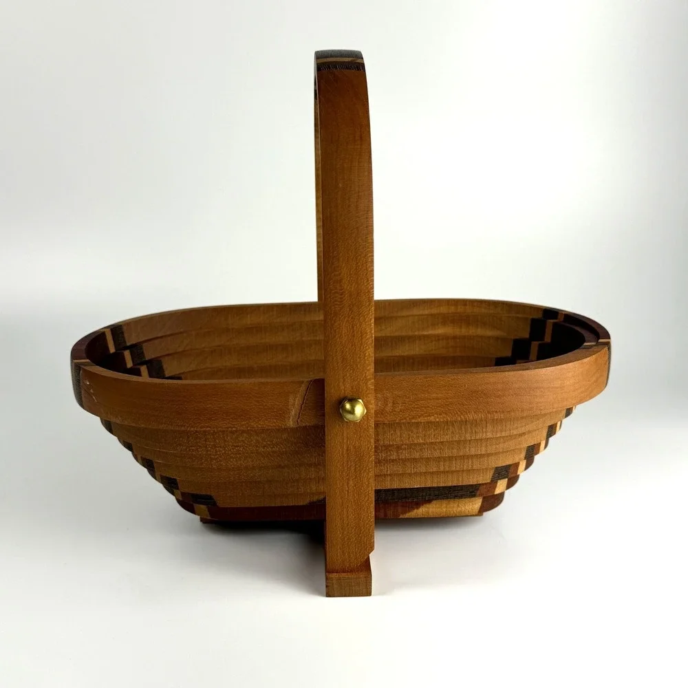Vintage Signed Deep Spring Collapsible Basket 10